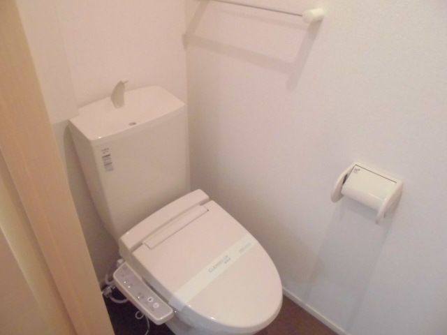 ガーデニア参番館A棟のトイレ写真