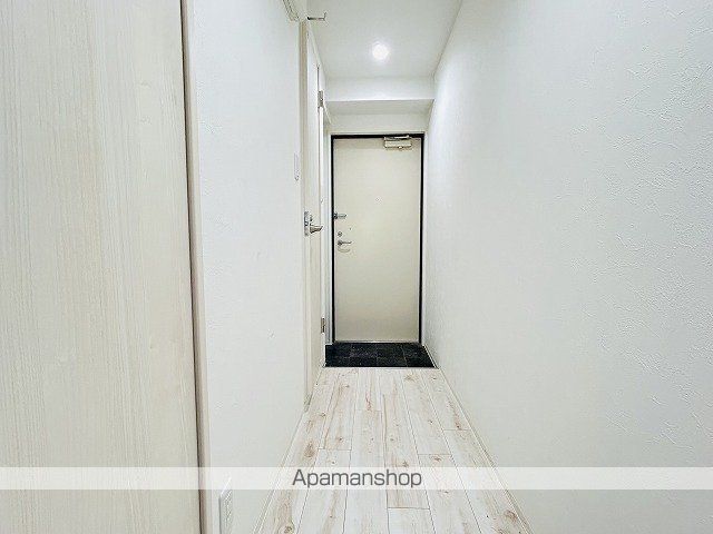 広島市南区 4階建 築5年の玄関写真