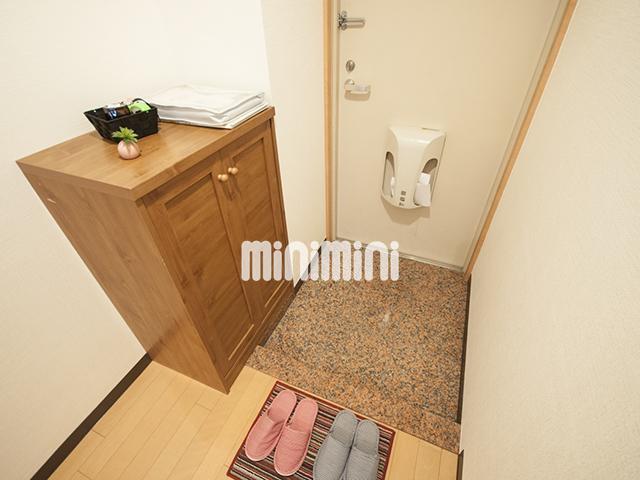 玄関　収納付きの玄関