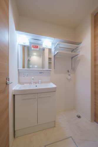 洗面設備　洗面化粧台