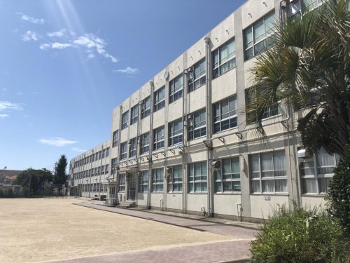 小学校　名古屋市立日吉小学校（小学校）まで296m