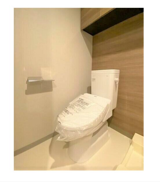 トイレ　コンパクトで使いやすいトイレです　・ネット使用料無料