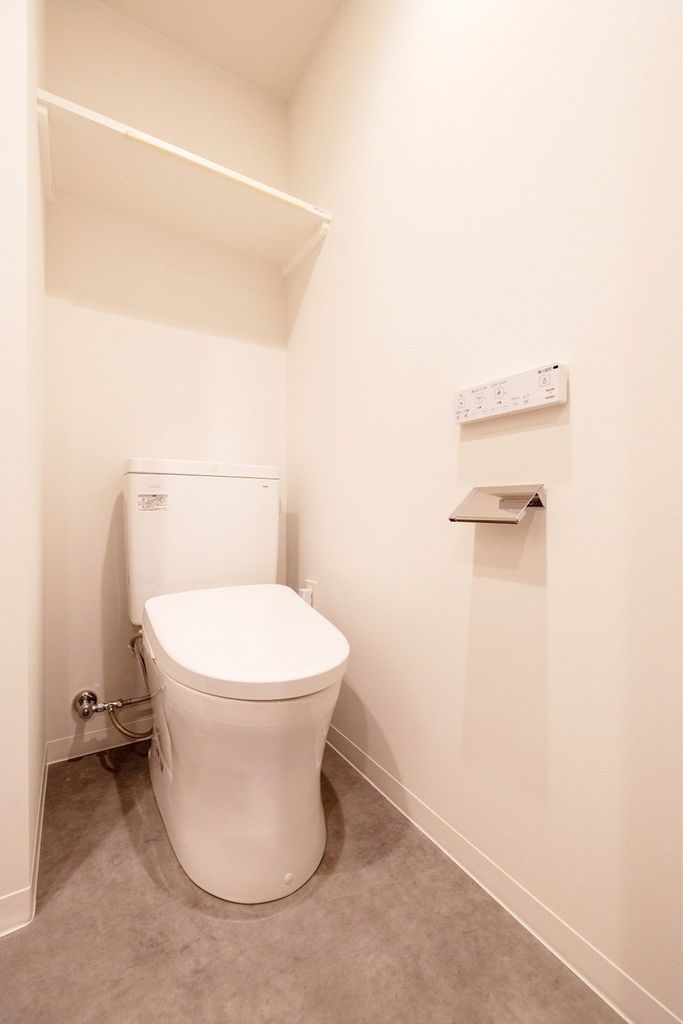 ＪＲ東海道本線 茨木駅 徒歩3分 5階建 築3年のトイレ写真