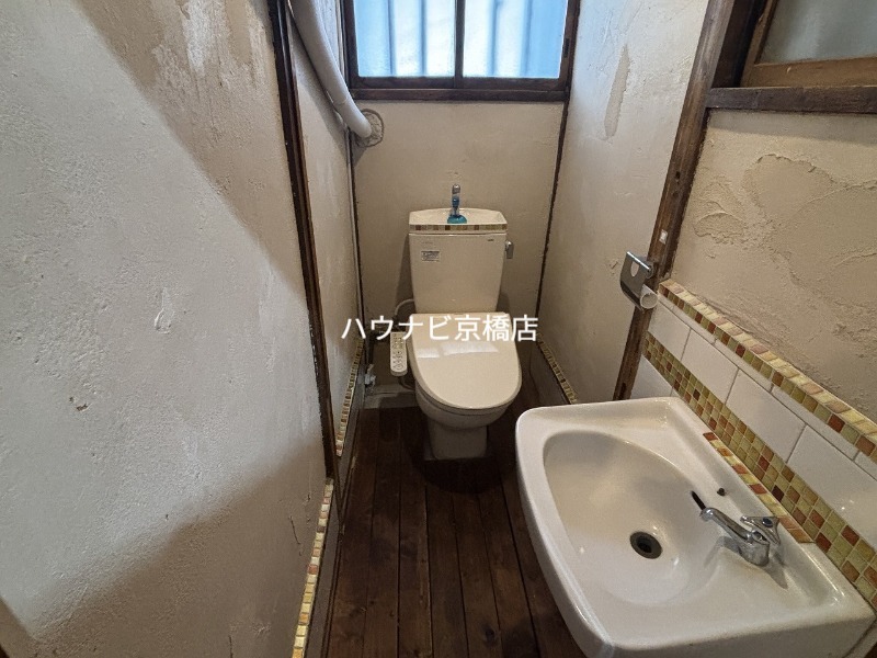地下鉄今里筋線 太子橋今市駅 徒歩2分 2階建 築67年のトイレ写真