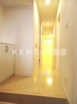 玄関　落ち着いた玄関です