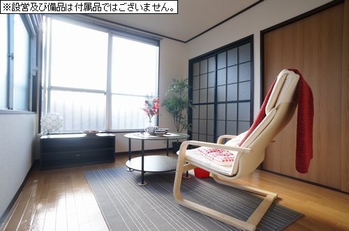 白樺ハイツの居間写真