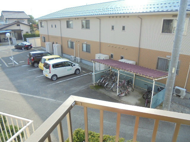 眺望　写真は204号室です（参考）