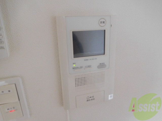 セキュリティ　ＴＶモニタ付きオートロックで安心デスね