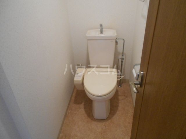 ラコルレ川政のトイレ写真