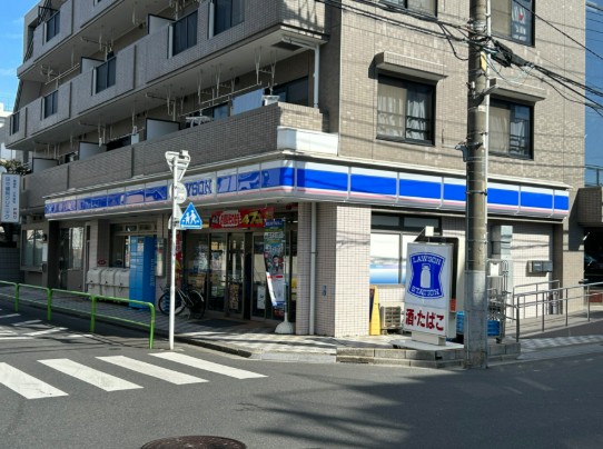 コンビニ　ローソン 練馬高野台一丁目店（コンビニ）まで373m