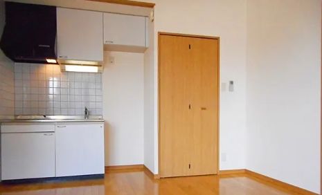 居室・リビング　参考写真：別部屋タイプ