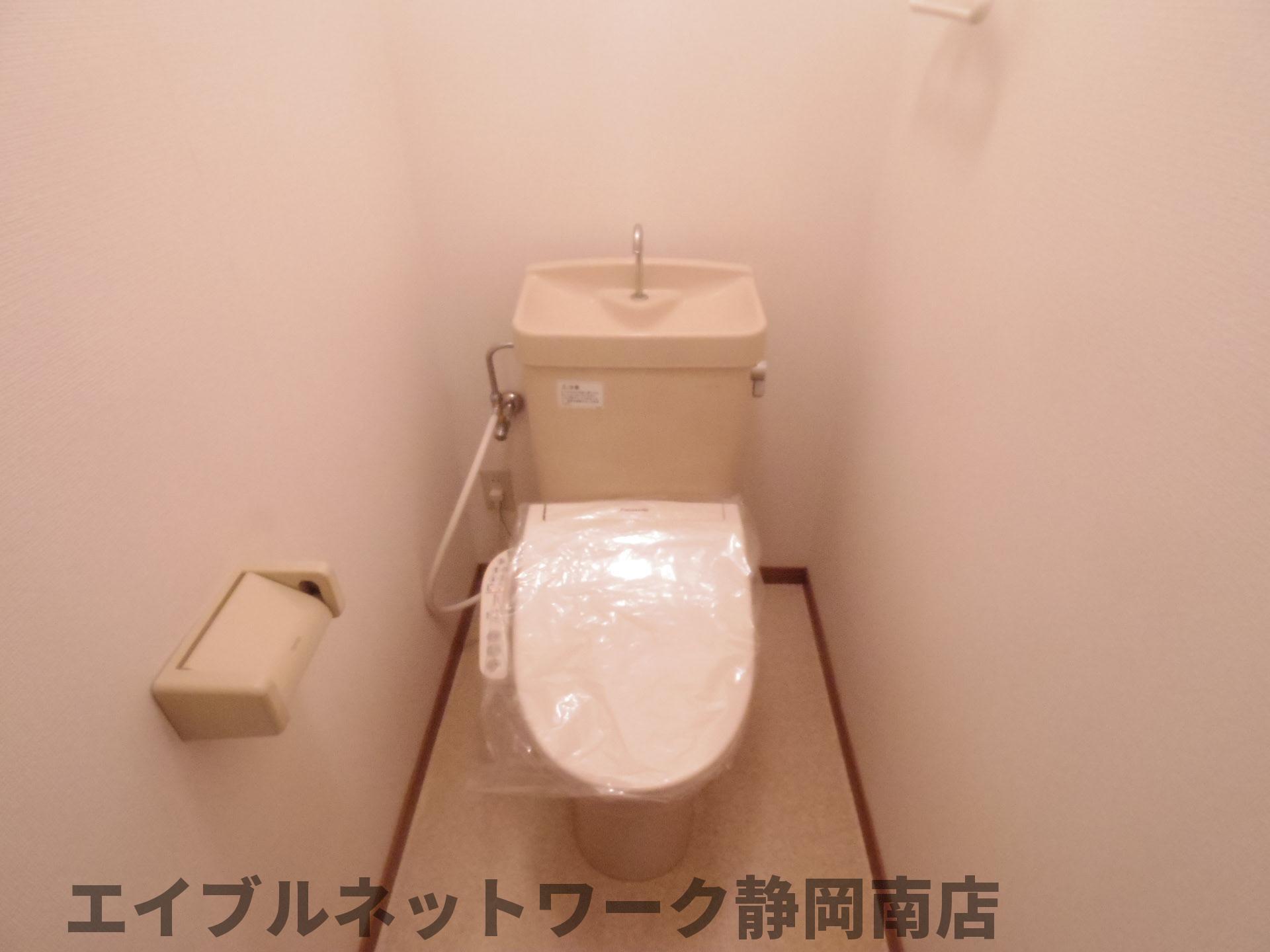 ＪＲ東海道本線 静岡駅 徒歩3分 4階建 築25年のトイレ写真