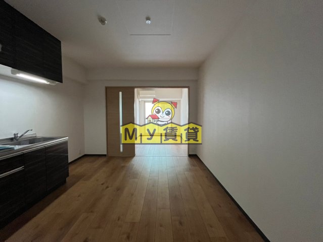 居室・リビング　La Maison 輝　※左右反転
