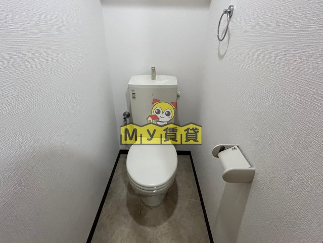 トイレ　La Maison 輝　※左右反転