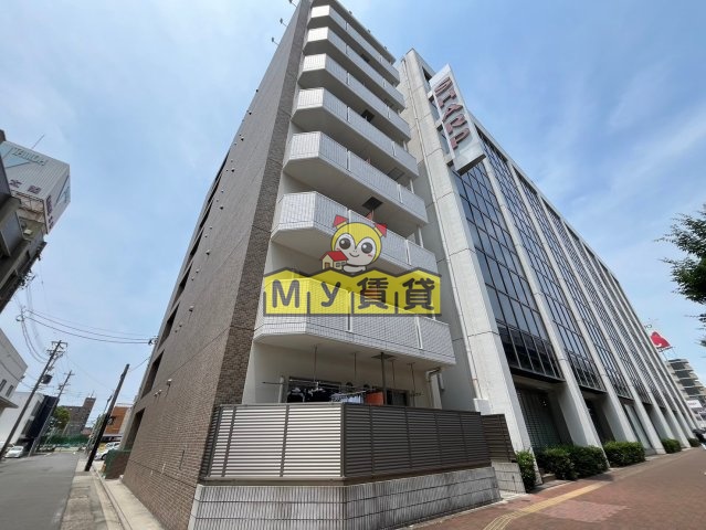 建物外観　La Maison 輝　※左右反転