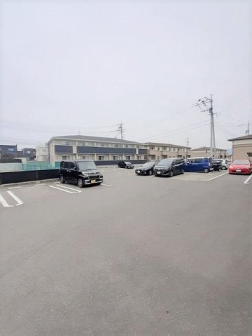 駐車場　駐車場完備です
