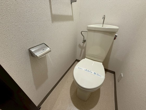 トイレ　※別部屋の写真です