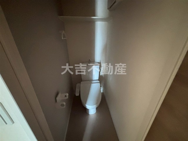 トイレ　※別部屋の写真です