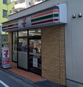コンビニ　セブンイレブン 豊島駒込1丁目店（コンビニ）まで317m