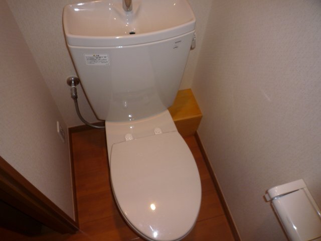 アリーチェ板橋弥生町のトイレ写真