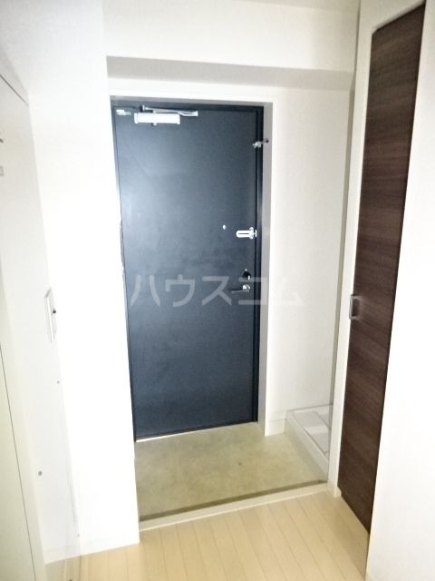 アクシーズタワー浦和岸町IIの玄関写真