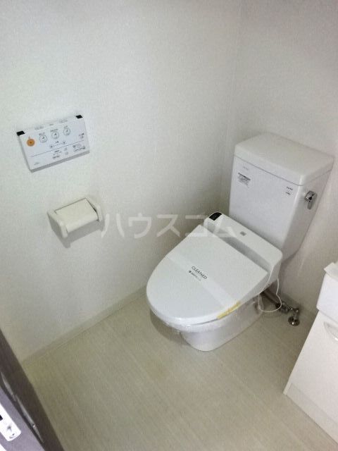 アクシーズタワー浦和岸町IIのトイレ写真