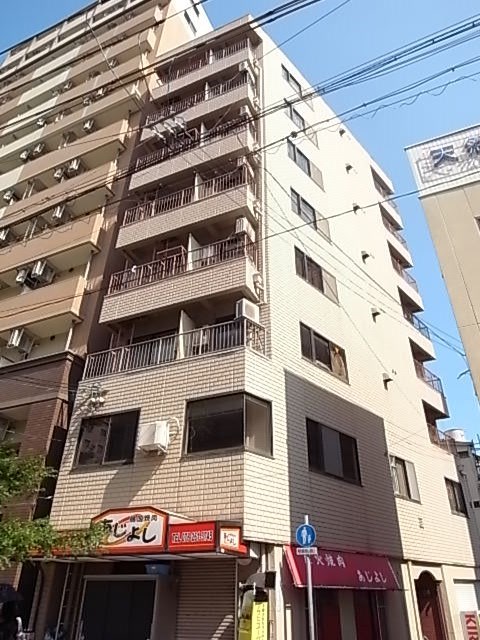 サンモリッツビルの外観写真