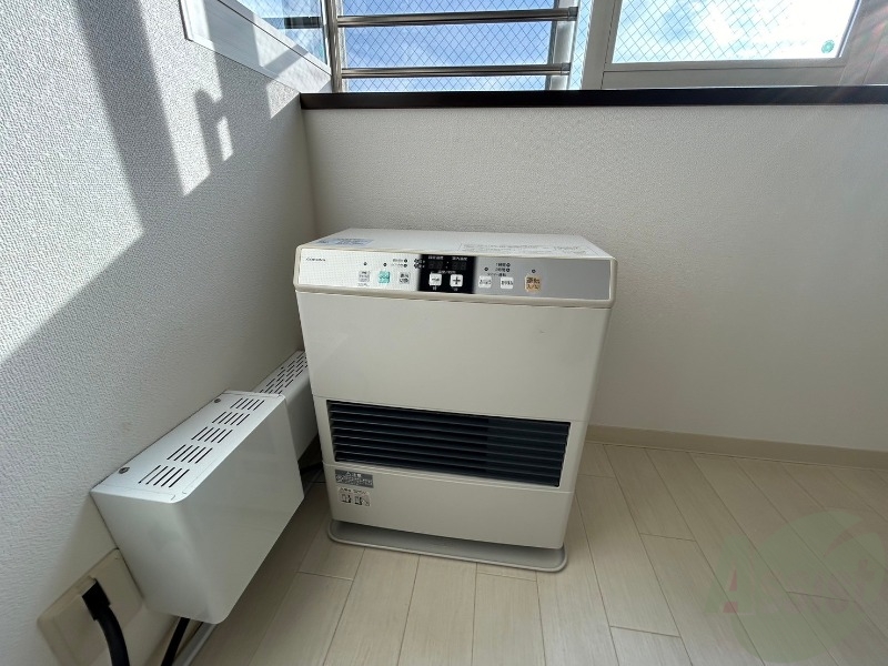 その他設備　灯油暖房が設置されているので冬場も快適です！