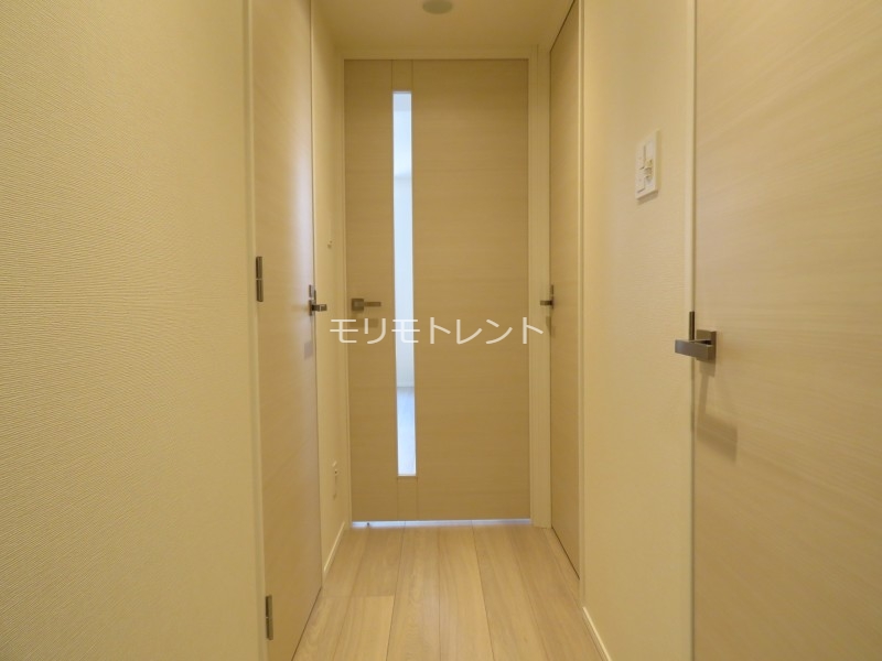 玄関　室内参考写真（Ａタイプモデルルーム）