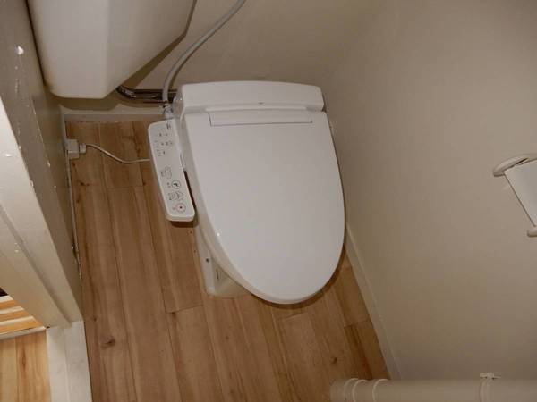 トイレ　清潔感のあるトイレです