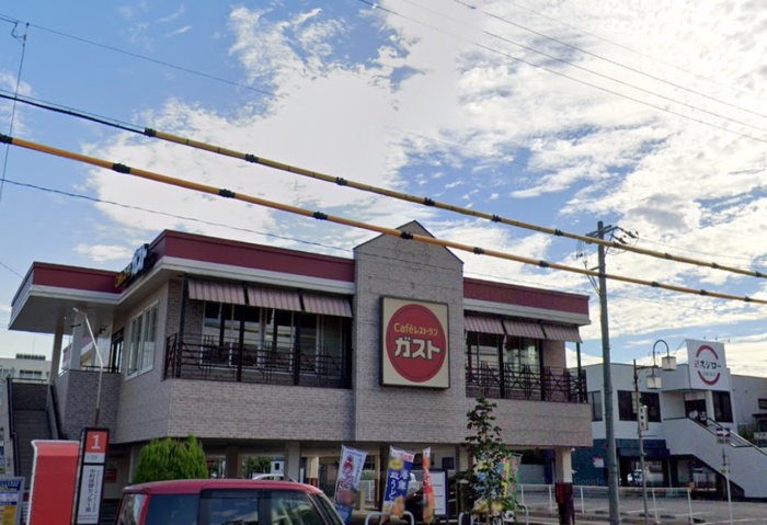 飲食店　ガスト　太閤通店（飲食店）まで300m