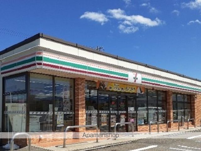 コンビニ　セブンイレブン富山町村１丁目店（コンビニ）まで160m