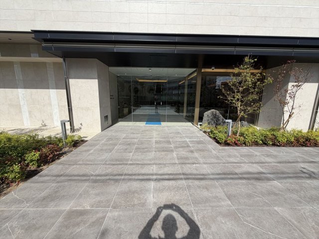 エントランス　オートロック付き