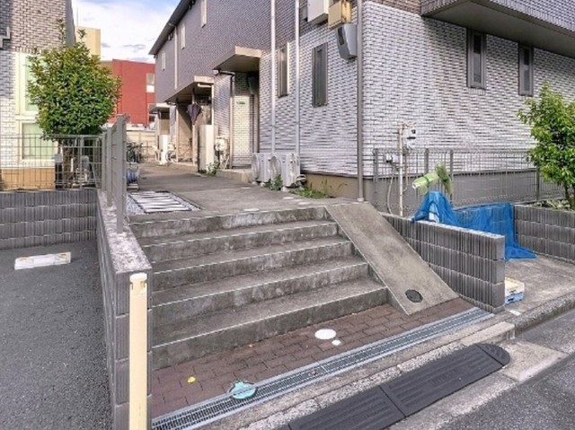 エントランス　エントランス部分