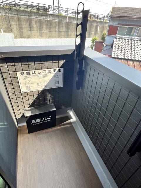バルコニー　イメージ写真