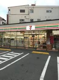コンビニ　セブンイレブン 大阪長居東4丁目店（コンビニ）まで274m