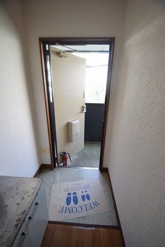 玄関　別部屋参照