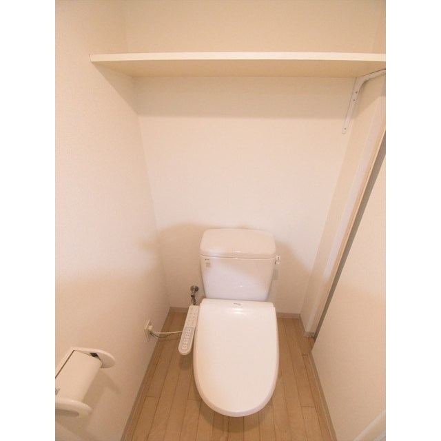 トイレ　清潔感のあるトイレです