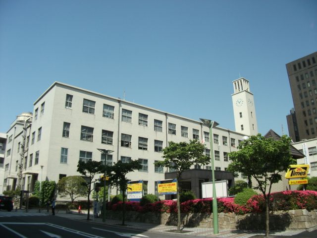 役所　川崎市役所（役所）まで545m