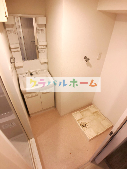 洗面設備　シャンプードレッサー付き