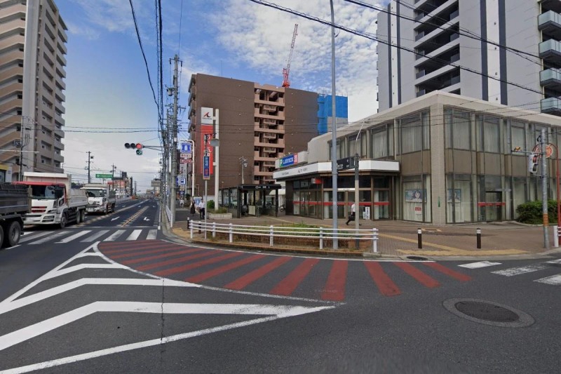 コンビニ　ファミリーマート 桜通線野並駅/S店（コンビニ）まで683m