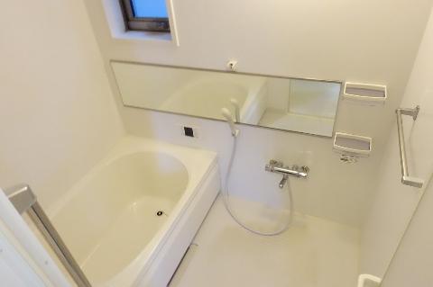 バス・シャワールーム　浴室