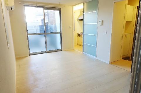 居室・リビング　洋室