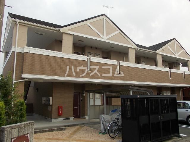 磐田市富士見町のアパートの建物外観