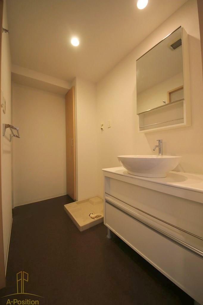 洗面設備　グランルージュ谷町六丁目