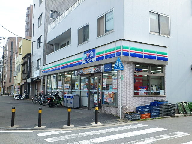 コンビニ　スリーエフ横浜中央市場店（コンビニ）まで147m