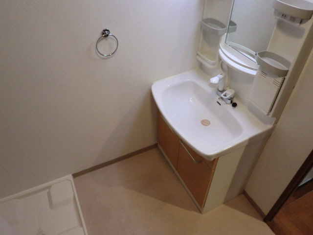 洗面設備　※同建物別室の写真です
