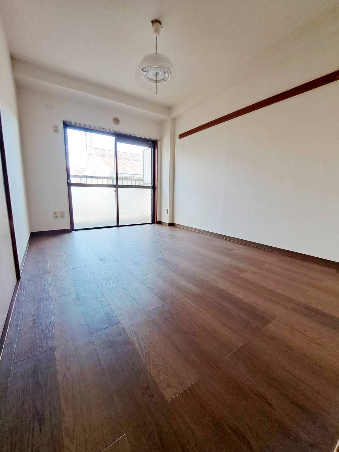 居室・リビング　６帖×３部屋