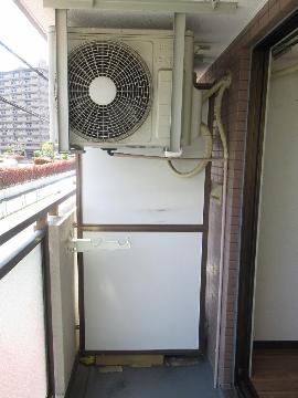 　バルコニー　ベランダ