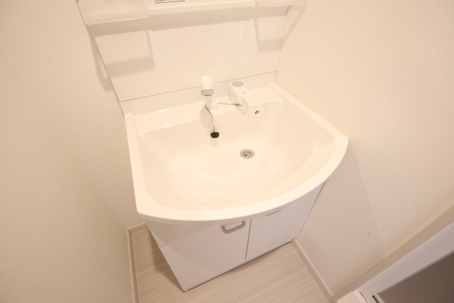 洗面設備　※別室の参考写真の為、現況優先です。